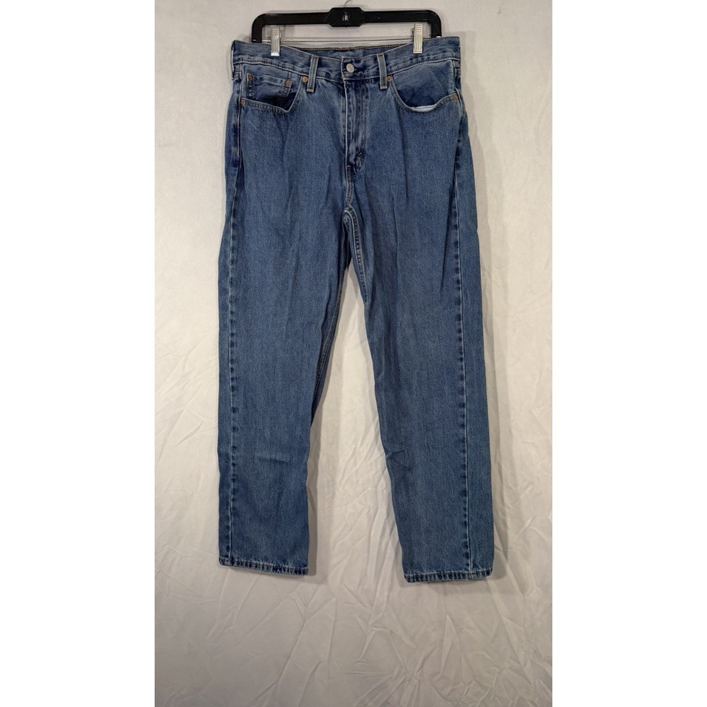 Levi's 550 Medium‎ Wash Blue Jeans Men's True Size 34x32 Casual Blue Jeans